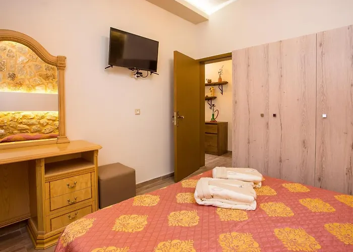 Errik Luxury House