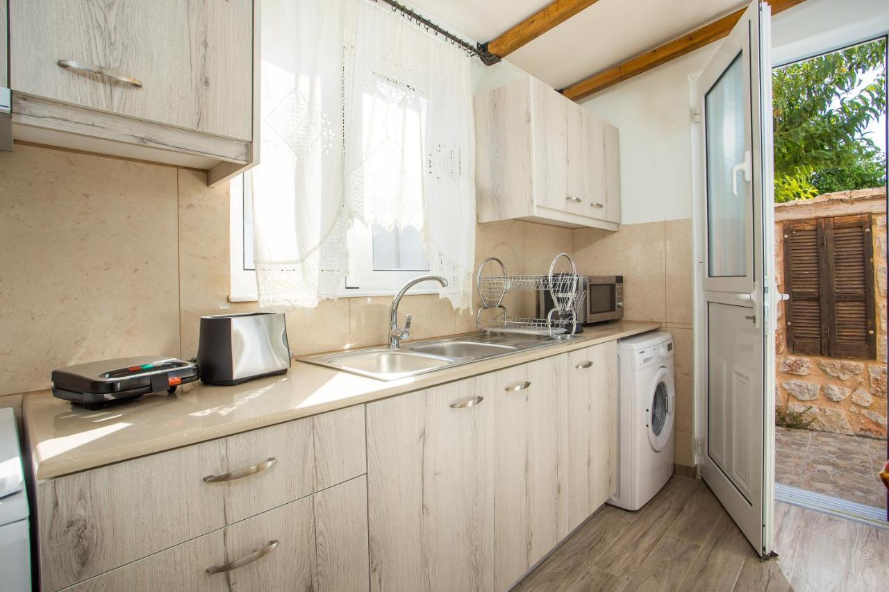 Holiday home Errik Luxury House *