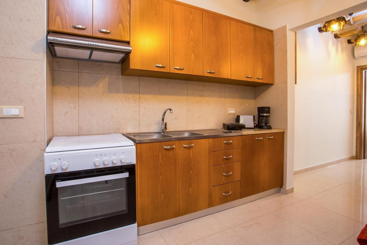 Errik Luxury House *